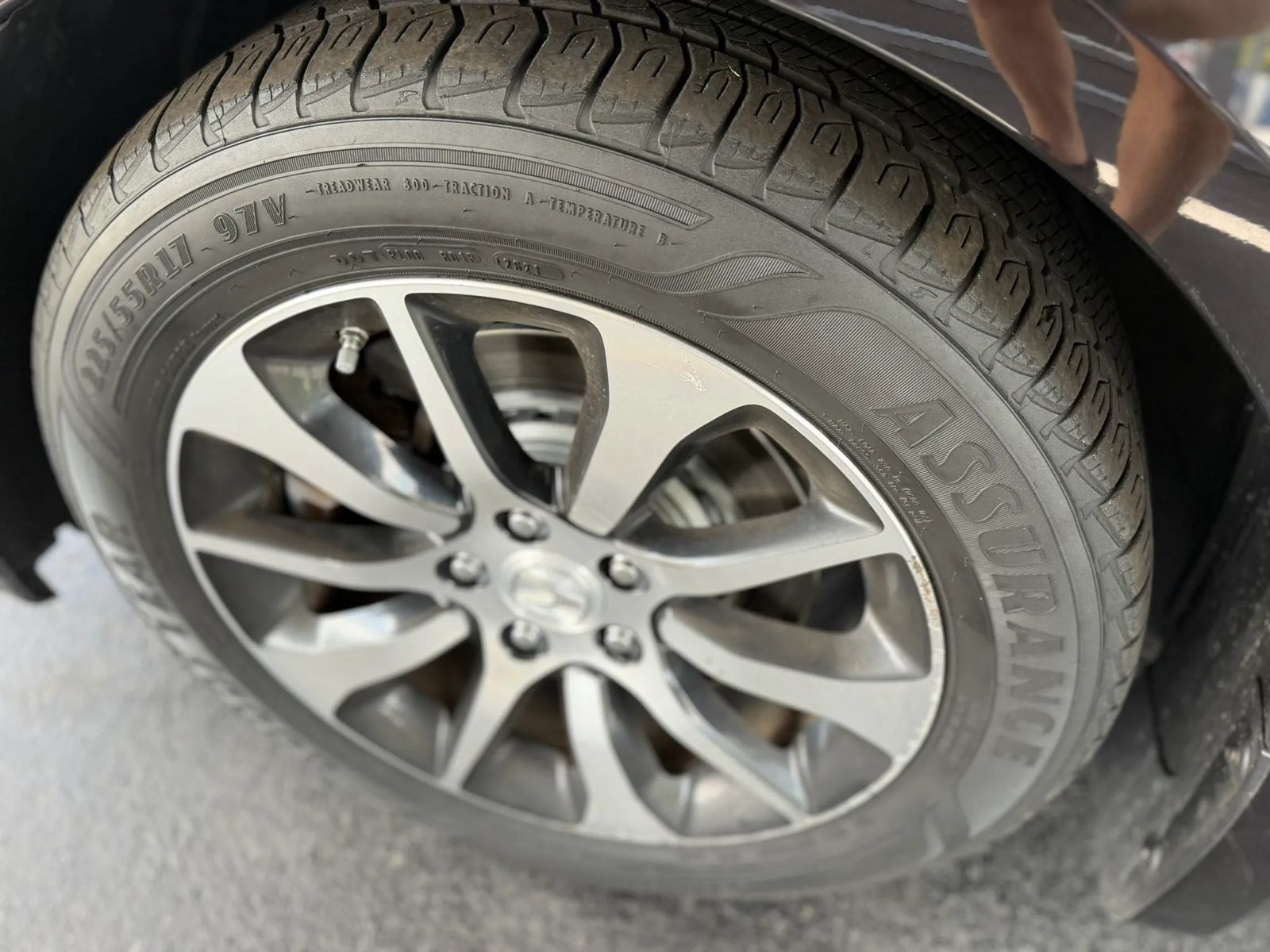 Used 2015 Acura TLX FWD image 19