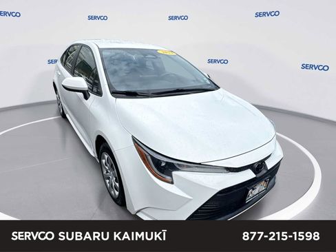 Used 2023 Toyota Corolla LE image 1