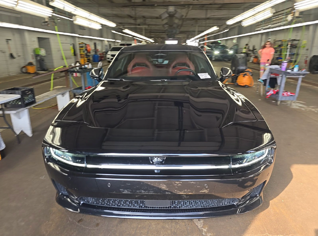 Used 2024 Dodge Charger Daytona Scat Pack w/ Plus Group AWD/4WD image 3