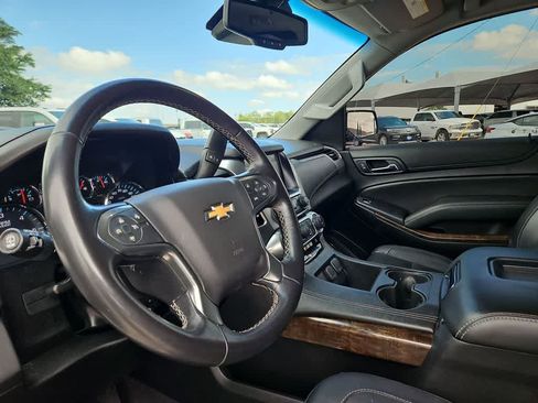 Used 2019 Chevrolet Tahoe LT RWD image 10