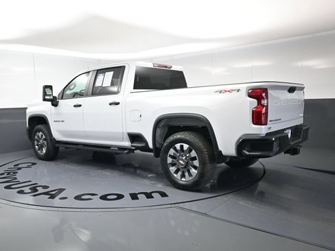Used 2024 Chevrolet Silverado 2500 Custom w/ Custom Convenience Package AWD/4WD image 7