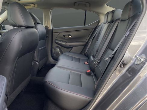 New 2025 Nissan Sentra SR w/ SR Premium Package FWD image 27