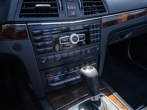 Used 2012 Mercedes-Benz E 350 Cabriolet image 26