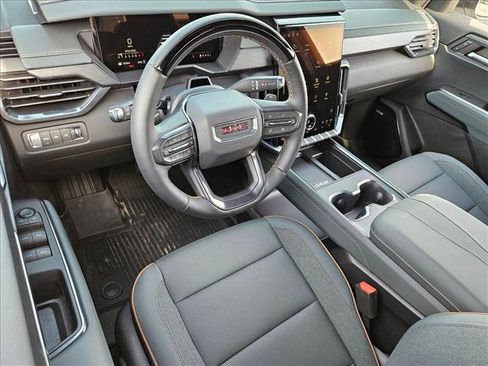 New 2026 GMC Acadia AT4 w/ Super Cruise Package image 3