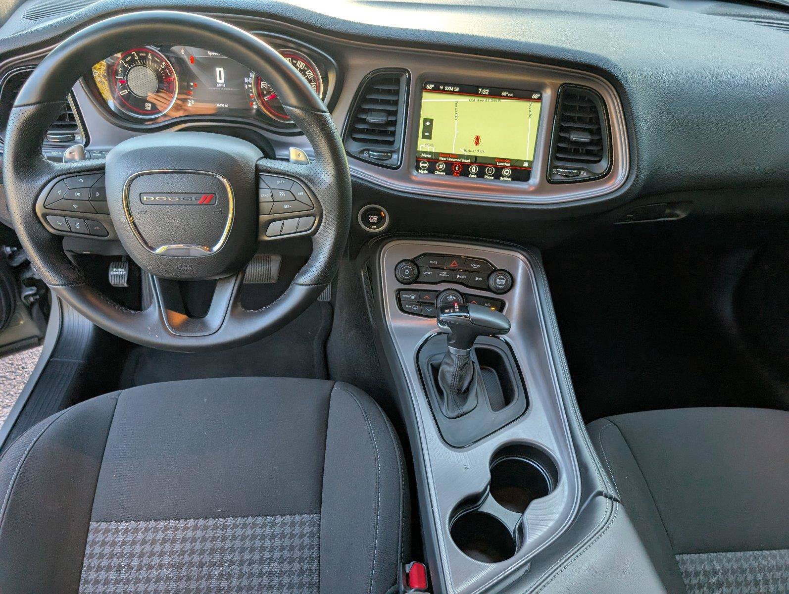 Used 2023 Dodge Challenger R/T RWD image 33