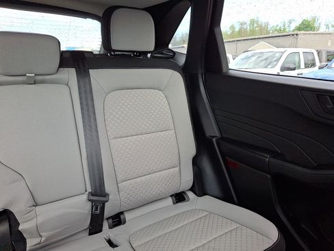 Certified 2023 Ford Escape Active AWD/4WD image 20