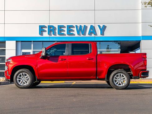 Used 2021 Chevrolet Silverado 1500 RST w/ Convenience Package II image 2