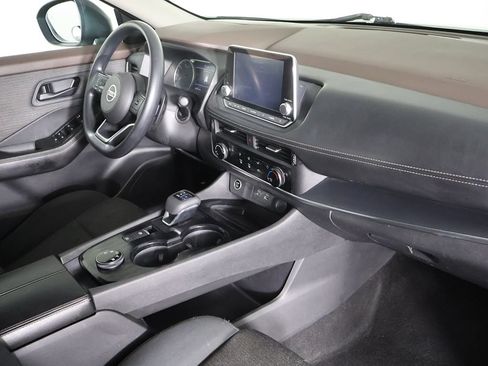 Used 2021 Nissan Rogue S AWD/4WD image 24
