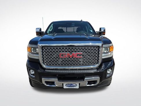 Used 2015 GMC Sierra 2500 Denali w/ Duramax Plus Package AWD/4WD image 2