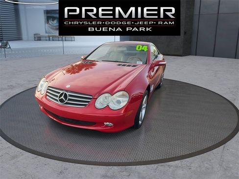 Used 2004 Mercedes-Benz SL 500 image 4