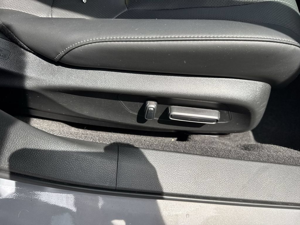 Used 2024 Honda Accord Sport image 44