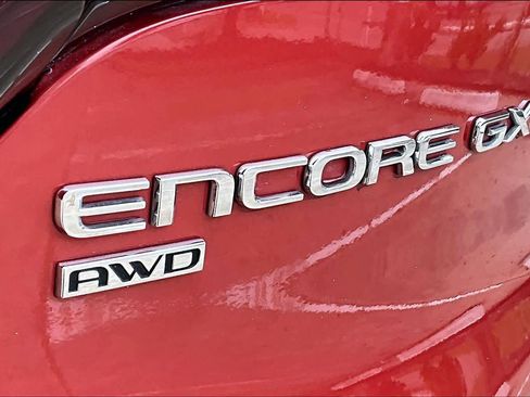 Used 2024 Buick Encore GX Sport Touring image 28