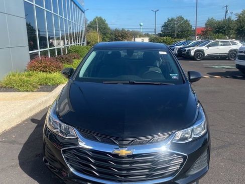 Certified 2019 Chevrolet Cruze LS image 2