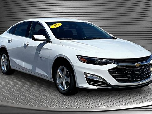 Used 2023 Chevrolet Malibu LT FWD image 1