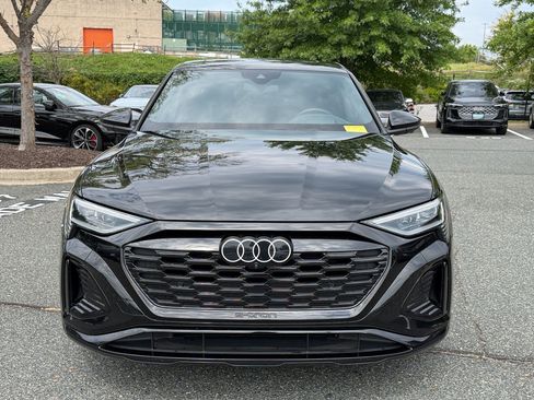 Used 2024 Audi Q8 e-tron Prestige w/ Prestige Package AWD/4WD image 6