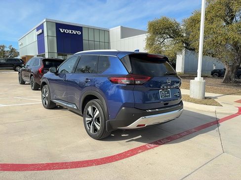 Used 2023 Nissan Rogue Platinum w/ Platinum Premium Package image 4