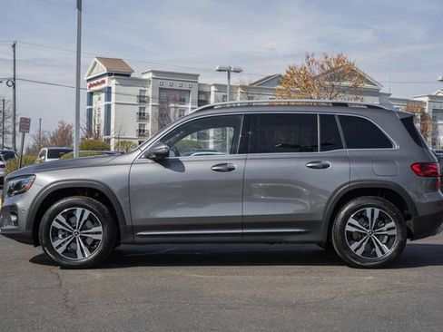 New 2026 Mercedes-Benz GLB 250 4MATIC image 4