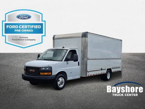 Used 2021 GMC Savana 3500 Extended w/ Power Convenience Package RWD image 1