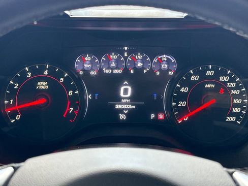 Used 2020 Chevrolet Camaro SS RWD image 25