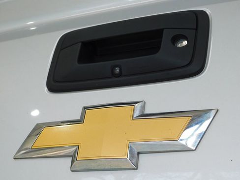 Used 2017 Chevrolet Silverado 1500 LT w/ LT Convenience Package RWD image 72