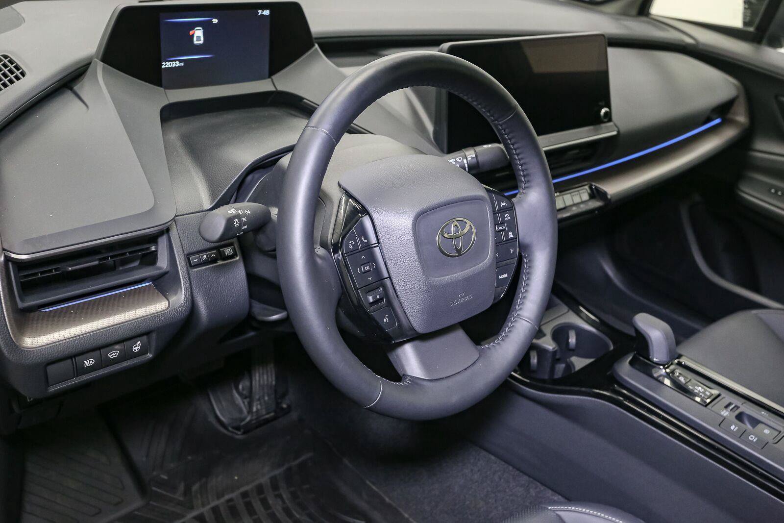 Used 2023 Toyota Prius Limited AWD/4WD image 24