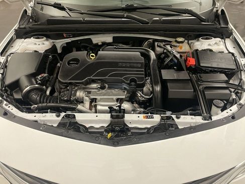 Used 2022 Chevrolet Malibu LT image 23