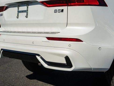 New 2026 Volvo XC60 B5 Ultra w/ Protection Package Premier image 8