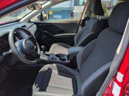 Used 2025 Subaru Crosstrek 2.5i Premium AWD/4WD image 22