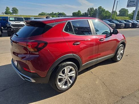 Used 2023 Buick Encore GX Preferred w/ Cold Weather Comfort Package AWD/4WD image 11