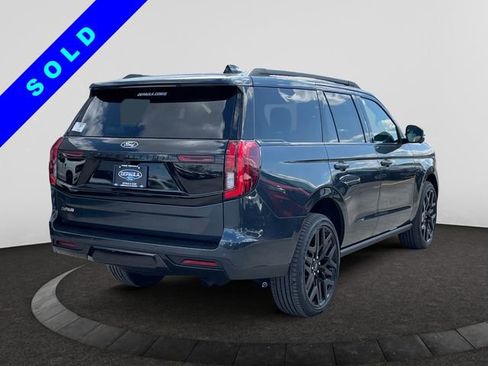 New 2026 Ford Expedition Platinum w/ Stealth Performance Package AWD/4WD image 6