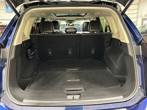 Used 2024 Nissan Rogue Platinum w/ Platinum Premium Package AWD/4WD image 31