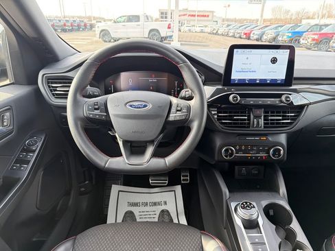Used 2024 Ford Escape ST-Line image 13