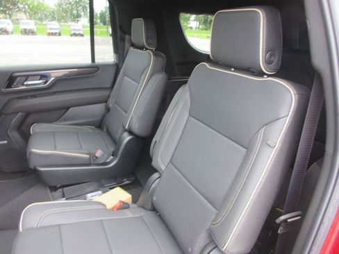 New 2026 GMC Yukon XL Elevation w/ Elevation Premium Package AWD/4WD image 13