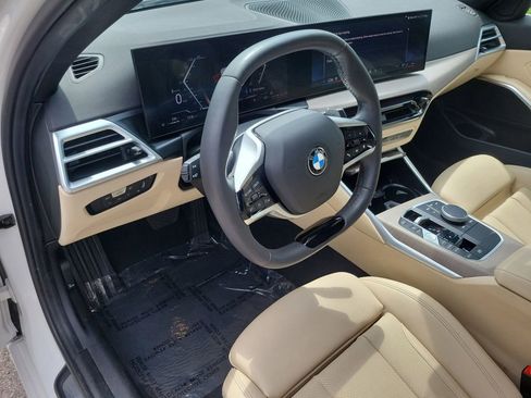 Used 2025 BMW 330i Sedan RWD image 13