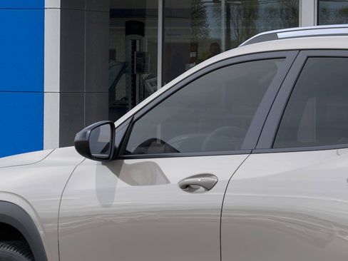 New 2026 Chevrolet Trax ACTIV w/ Sunroof Package image 41