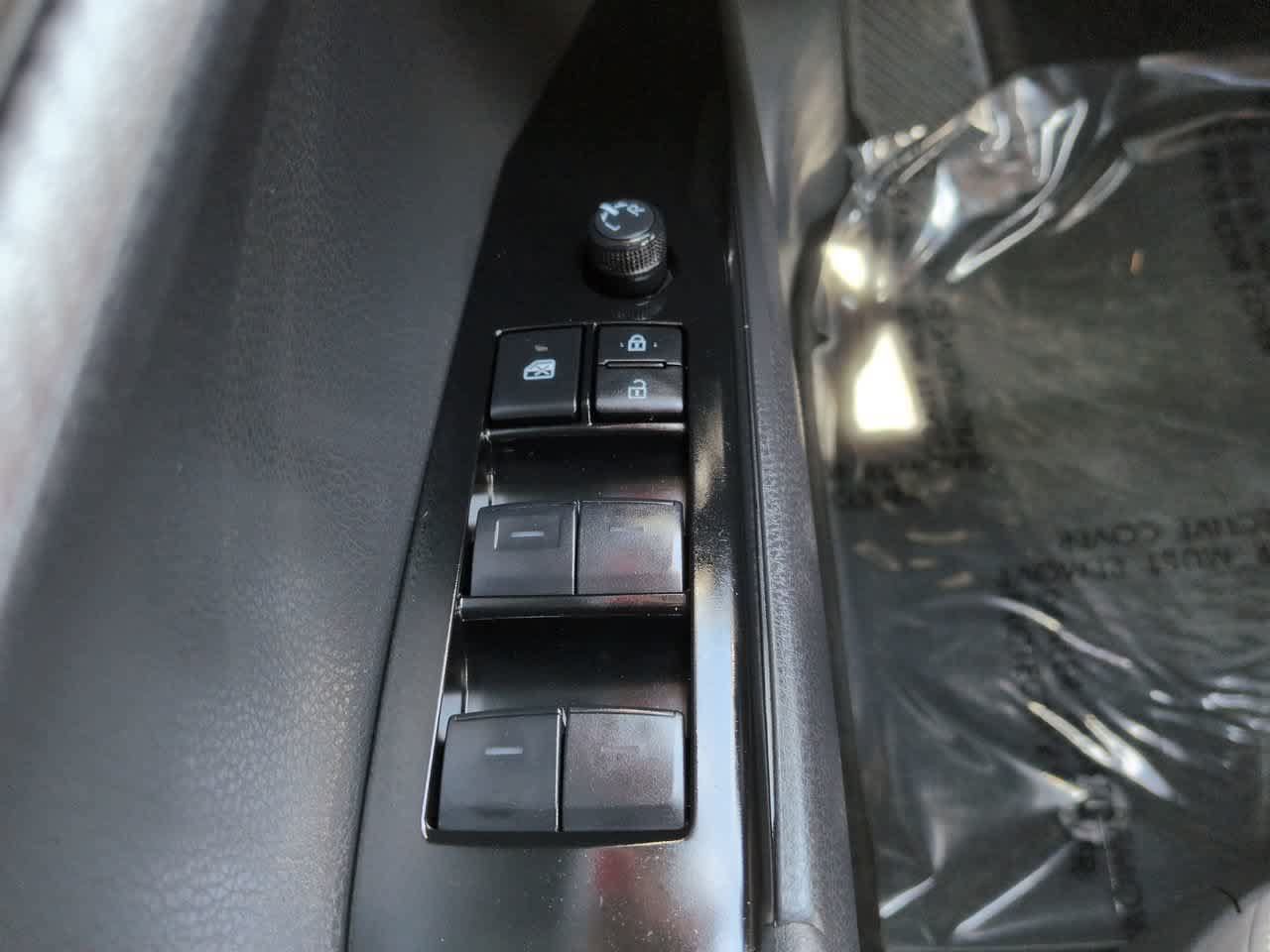 Used 2026 Toyota Camry SE w/ Convenience Package FWD image 21