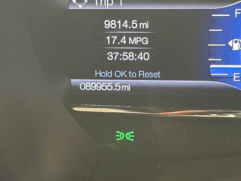 Used 2017 Lincoln Navigator Select image 23