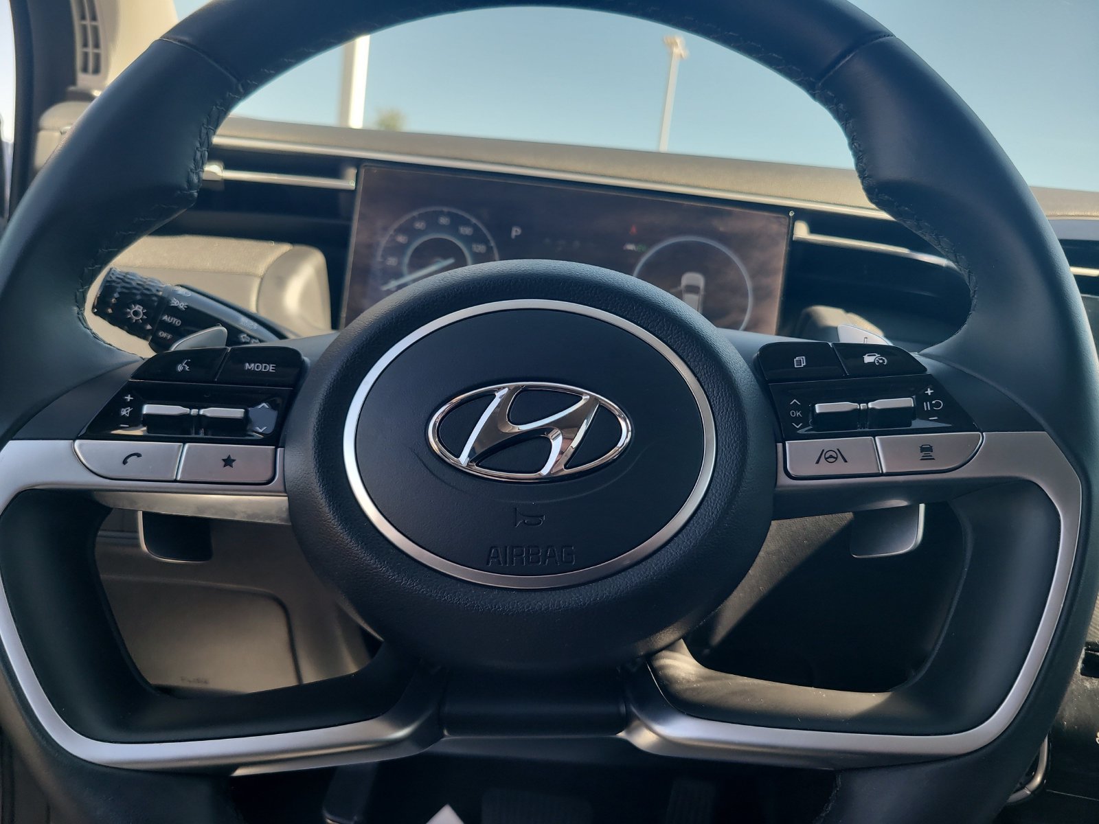Used 2022 Hyundai Tucson SEL w/ Cargo Package AWD/4WD image 13