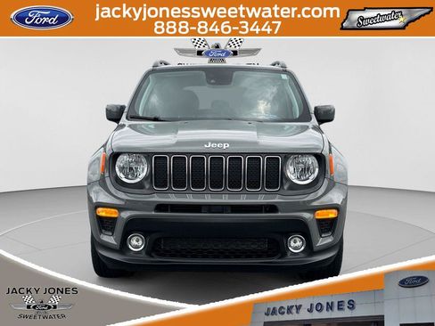 Used 2021 Jeep Renegade Latitude AWD/4WD image 9