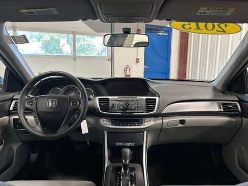 Used 2015 Honda Accord LX image 14