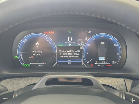 New 2025 Toyota Crown Signia Limited image 28