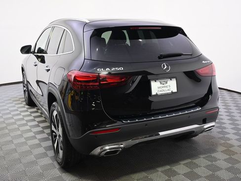 Used 2025 Mercedes-Benz GLA 250 4MATIC image 4