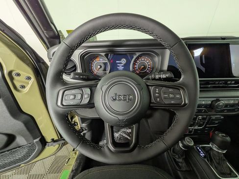 New 2026 Jeep Wrangler Unlimited Sport AWD/4WD image 18