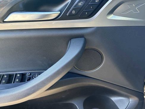 Used 2019 BMW X3 sDrive30i image 18