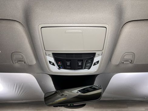 Used 2023 Acura MDX Technology image 24