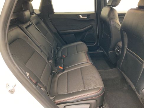 Used 2023 Ford Escape ST-Line FWD image 19