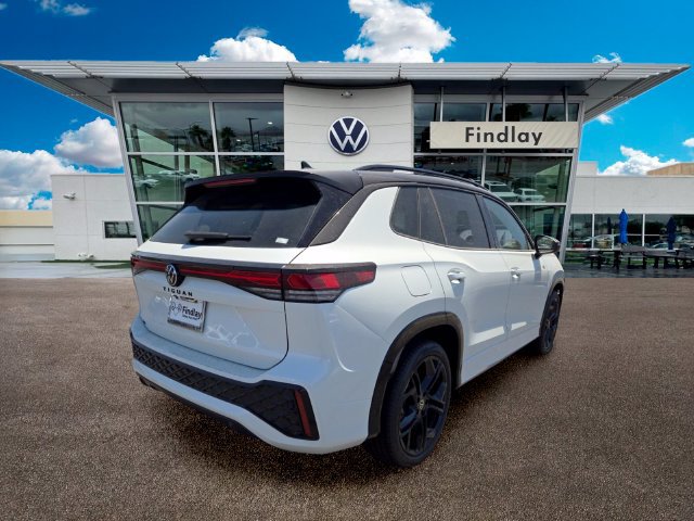 New 2026 Volkswagen Tiguan SE R-Line FWD image 4