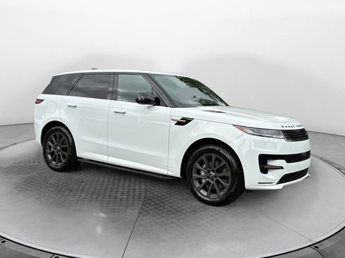 Certified 2025 Land Rover Range Rover Sport Dynamic SE AWD/4WD image 3