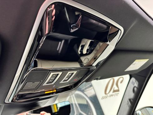 Used 2020 Land Rover Range Rover HSE image 22