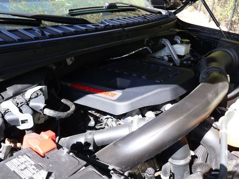 Used 2024 Ford Expedition Limited image 13